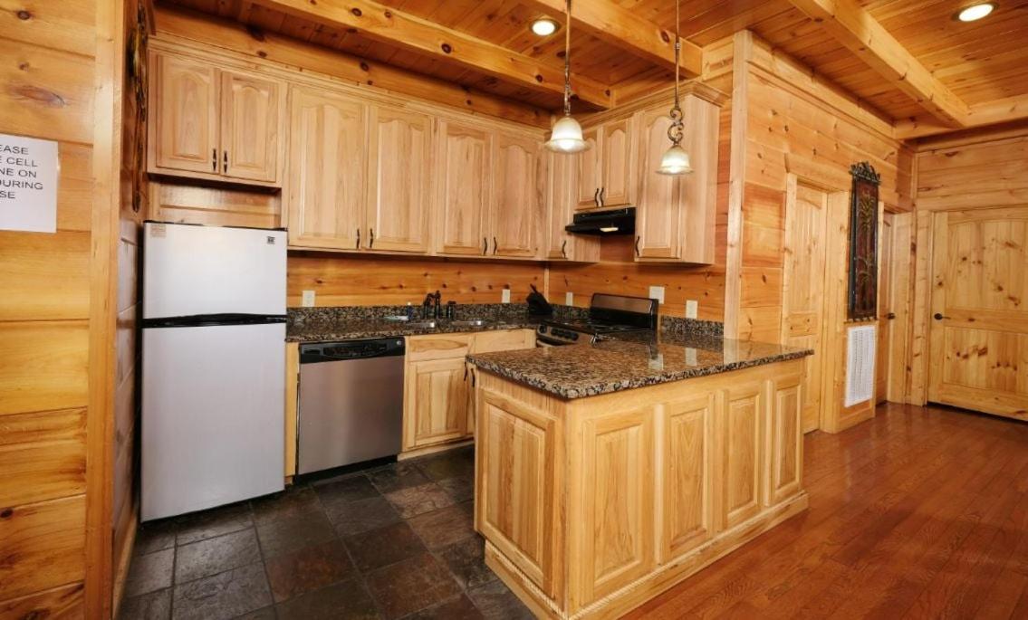 Smoky Vista Lodge Sevierville Exteriör bild